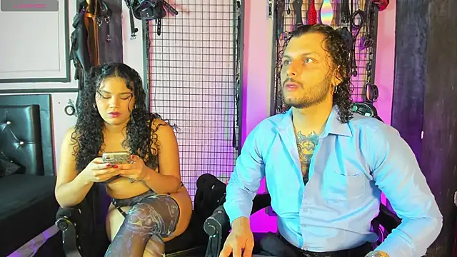 Twisted Fantasy online show from September 26, 2:51 am