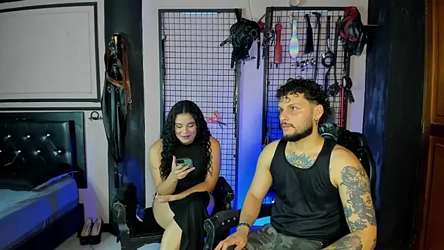 Twisted Fantasy online show from April 1, 5:09 am