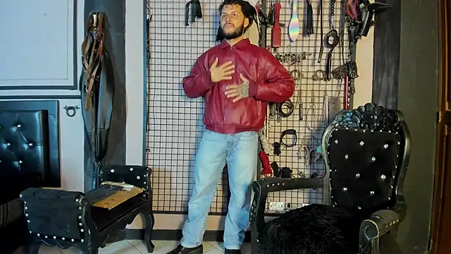 Twisted Fantasy online show from March 17, 3:31 am