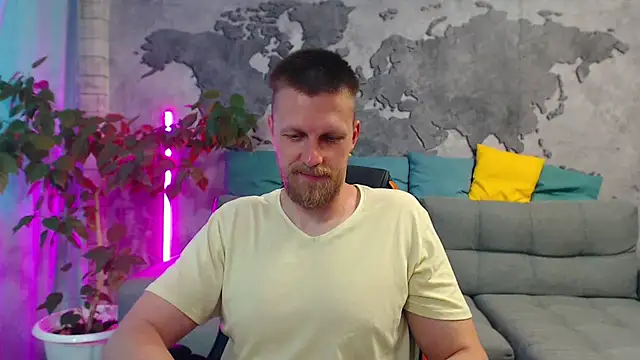 Snapshot of VikingChrisss chatting on July 12, 10:27 am VikingChrisss online show from July 12, 10:27 am