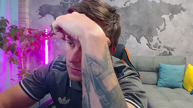 VikingChrisss online show from December 2, 11:01 am