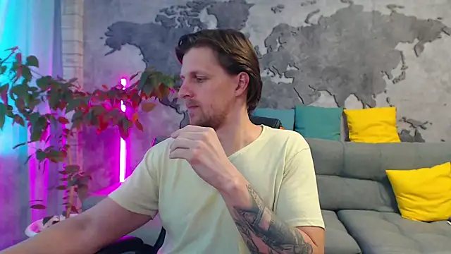 VikingChrisss online show from April 2, 10:11 am