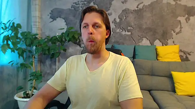VikingChrisss online show from April 19, 8:37 am