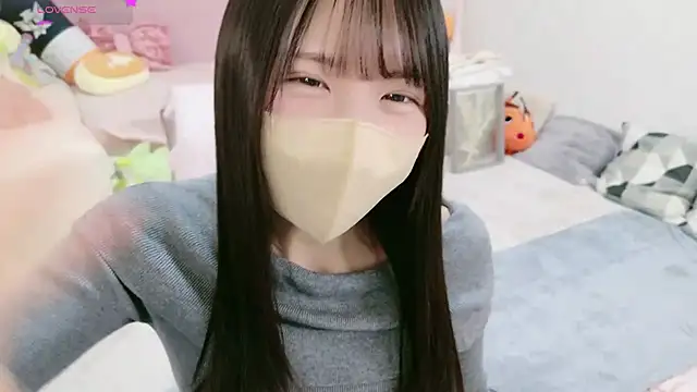 Snapshot of anchan_ chatting on March 22, 1:41 pm anchan online show from March 22, 1:41 pm