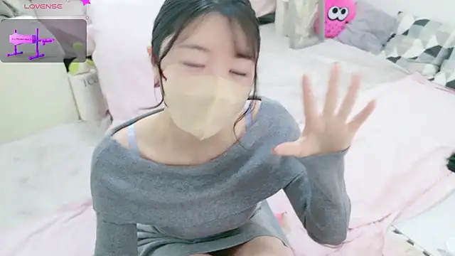 Snapshot of anchan_ chatting on February 8, 4:25 am anchan online show from February 8, 4:25 am