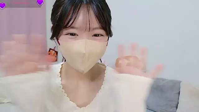 Snapshot of anchan_ chatting on September 15, 2:17 pm anchan online show from September 15, 2:17 pm