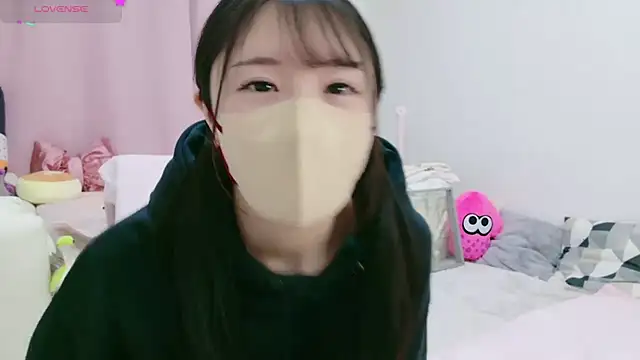 Snapshot of anchan_ chatting on February 3, 12:57 pm anchan online show from February 3, 12:57 pm