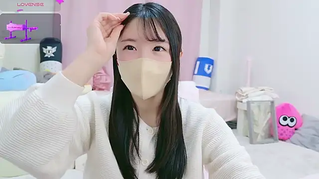Snapshot of anchan_ chatting on February 6, 1:32 pm anchan online show from February 6, 1:32 pm