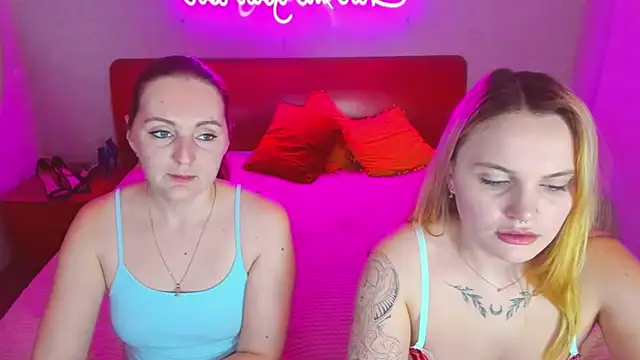 Snapshot of MagicEyess chatting on March 1, 10:24 am MagicEyess online show from March 1, 10:24 am