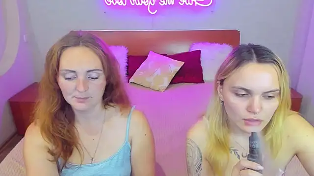 Snapshot of MagicEyess chatting on October 4, 5:47 pm MagicEyess online show from October 4, 5:47 pm