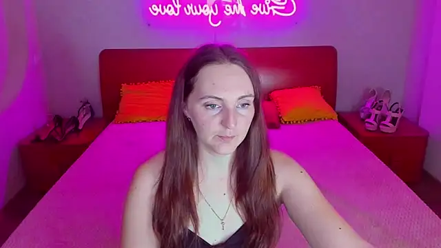 Snapshot of MagicEyess chatting on March 13, 7:42 am MagicEyess online show from March 13, 7:42 am