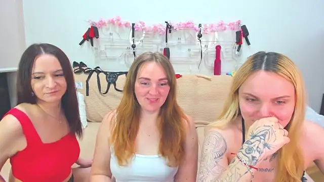 MagicEyess online show from March 28, 7:31 am