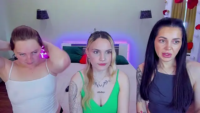 MagicEyess online show from May 17, 7:30 am