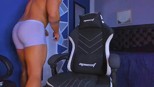 alex oficial online show from November 2, 3:22 am