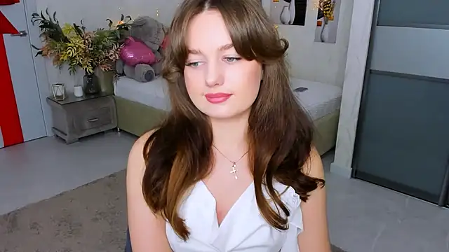 MiracleCurly online show from March 16, 1:27 pm