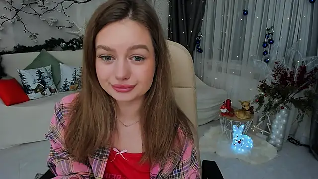 MiracleCurly online show from December 16, 7:29 pm