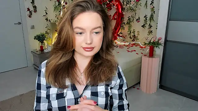 MiracleCurly online show from March 15, 4:08 am