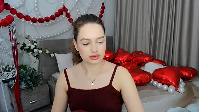 MiracleCurly online show from February 18, 4:03 pm