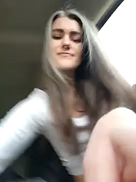 Lilmissvyx online show from January 13, 4:41 pm