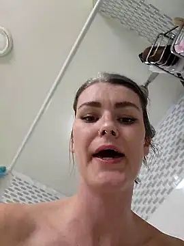 Lilmissvyx online show from March 7, 3:18 pm