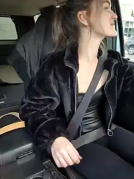 Lilmissvyx online show from February 5, 4:36 pm