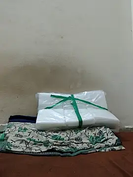 Snapshot of Ruby1Hot chatting on February 24, 3:46 pm Ruby1Hot online show from February 24, 3:46 pm