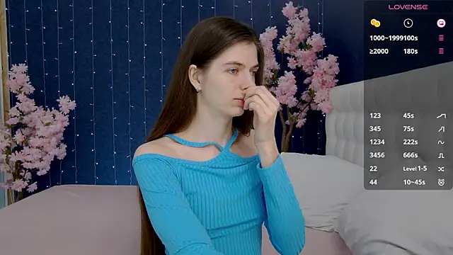 Snapshot of -Mirror-Girl- chatting on March 19, 2:59 am -Mirror-Girl- online show from March 19, 2:59 am