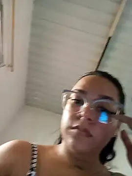 Snapshot of Cristel_Shop chatting on March 13, 9:26 pm Cristel Shop online show from March 13, 9:26 pm