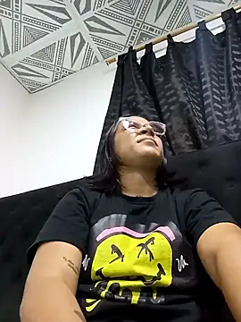 Snapshot of Cristel_Shop chatting on January 10, 7:32 pm Cristel Shop online show from January 10, 7:32 pm