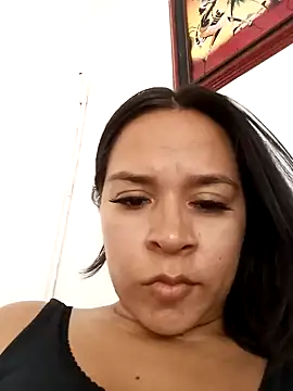 Snapshot of Cristel_Shop chatting on January 25, 7:49 pm Cristel Shop online show from January 25, 7:49 pm