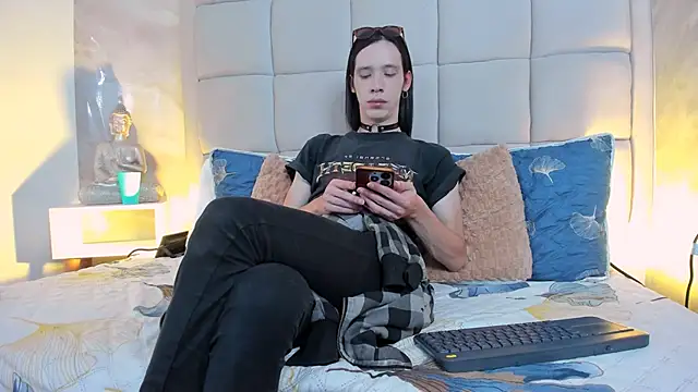 Hecatee 77 online show from October 13, 7:37 pm