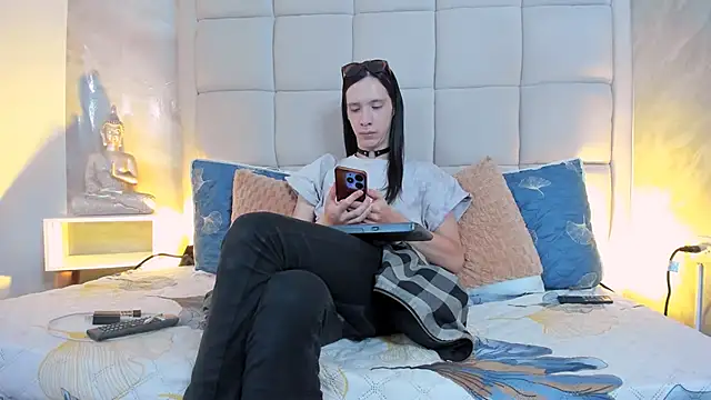 Hecatee 77 online show from October 14, 8:09 pm