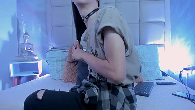 Hecatee 77 online show from November 18, 7:28 pm