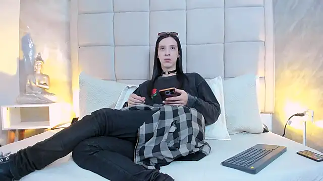 Hecatee 77 online show from October 19, 7:49 pm