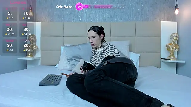 Hecatee 77 online show from March 28, 7:48 pm