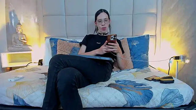 Hecatee 77 online show from October 11, 7:48 pm