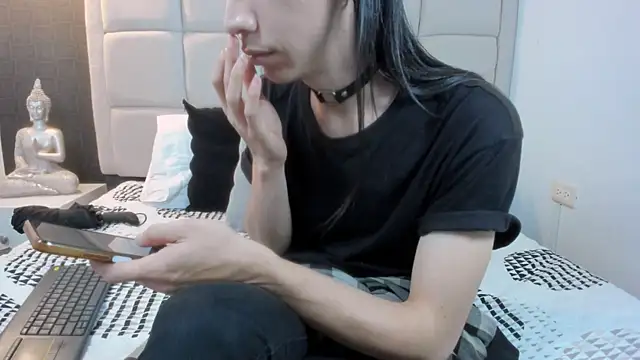 Hecatee 77 online show from March 17, 7:48 pm