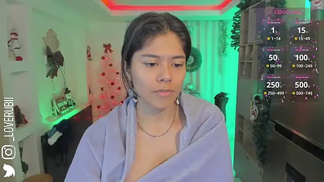 loverubii online show from December 5, 4:55 am