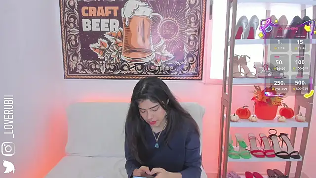 loverubii online show from October 5, 11:23 am