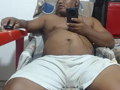 PONSE LATINO online show from October 31, 2:52 am