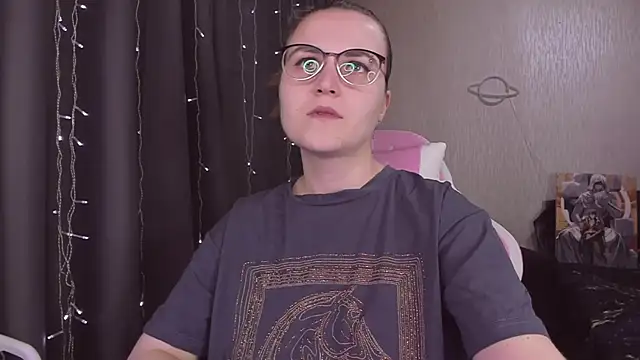 MissBrightShine online show from October 29, 11:53 am