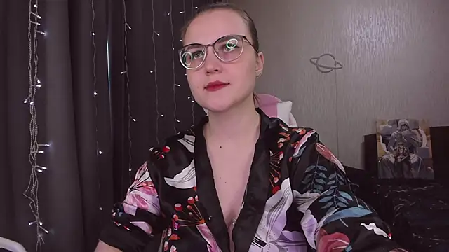 MissBrightShine online show from January 15, 10:51 am