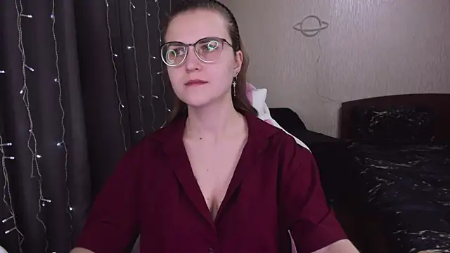 Snapshot of MissBrightShine chatting on February 27, 12:56 pm MissBrightShine online show from February 27, 12:56 pm