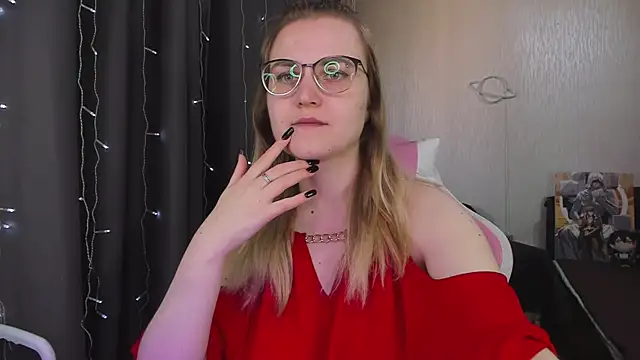 MissBrightShine online show from April 19, 12:06 pm