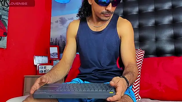 steffanxxll online show from March 12, 9:41 pm