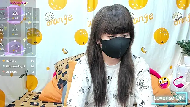 alonelove   online show from April 11, 7:45 am