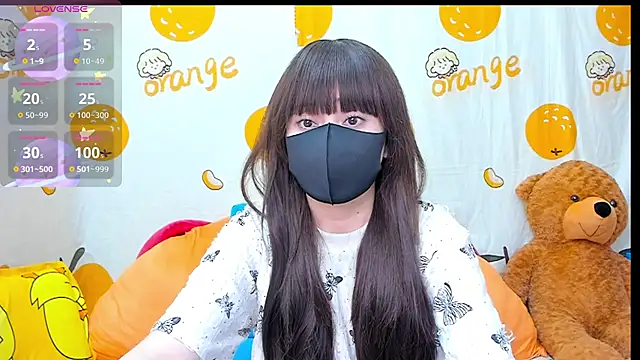 Snapshot of alonelove__ chatting on October 30, 2:32 am alonelove online show from October 30, 2:32 am