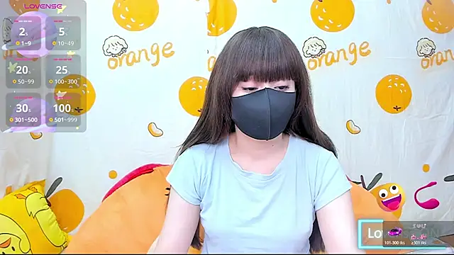 Snapshot of alonelove__ chatting on November 26, 2:22 am alonelove online show from November 26, 2:22 am