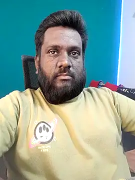 Rayansmith  online show from March 28, 8:21 pm