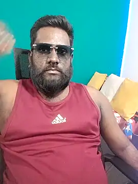 Rayansmith  online show from March 12, 1:33 am